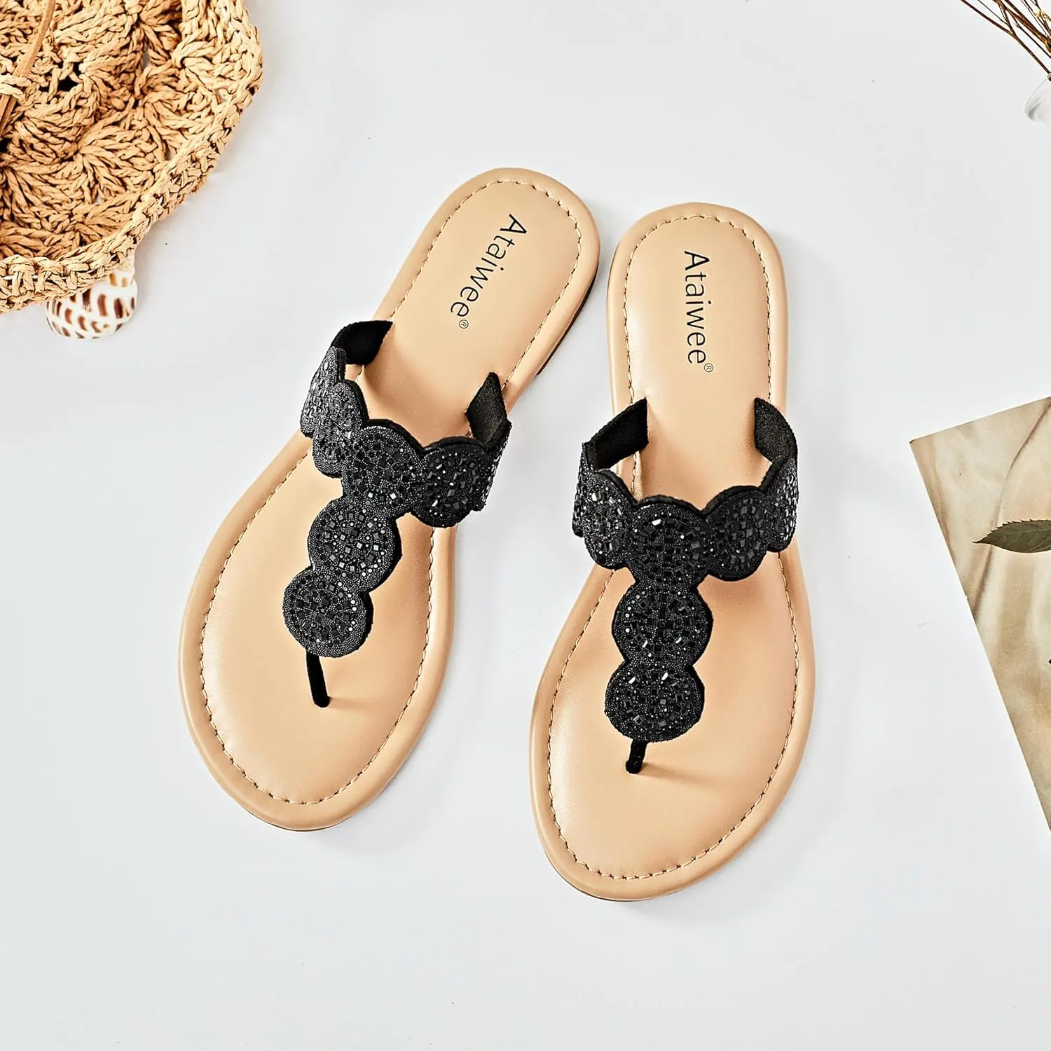 Ataiwee Women's Flat Slide Sandals - Casual Bling Bohemian Thong Slip on Summer Flat Sandals.