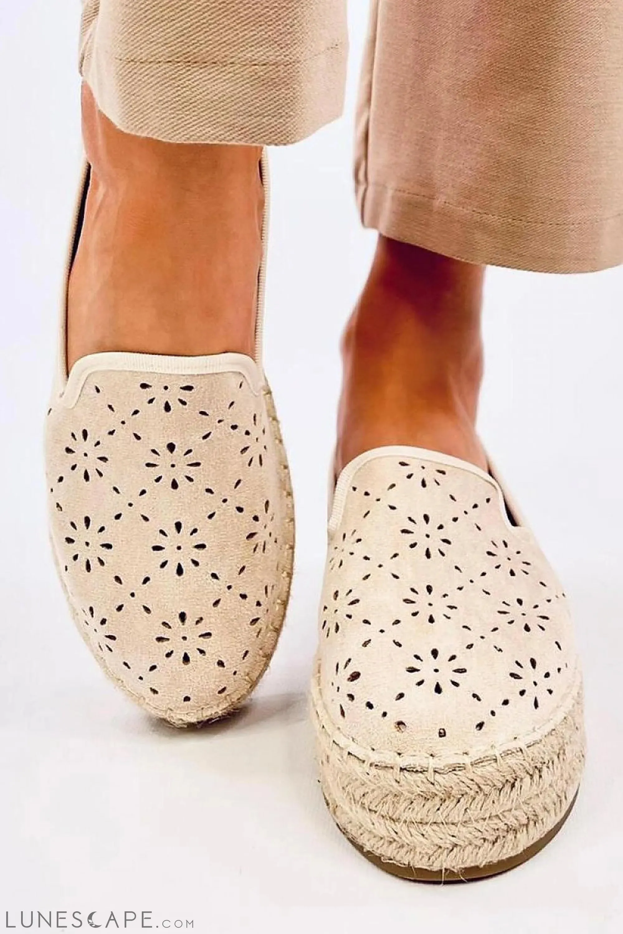 Beige Floral Eyelet Platform Espadrille Flats
