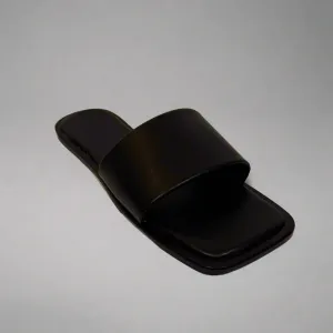 Betty's Sandal