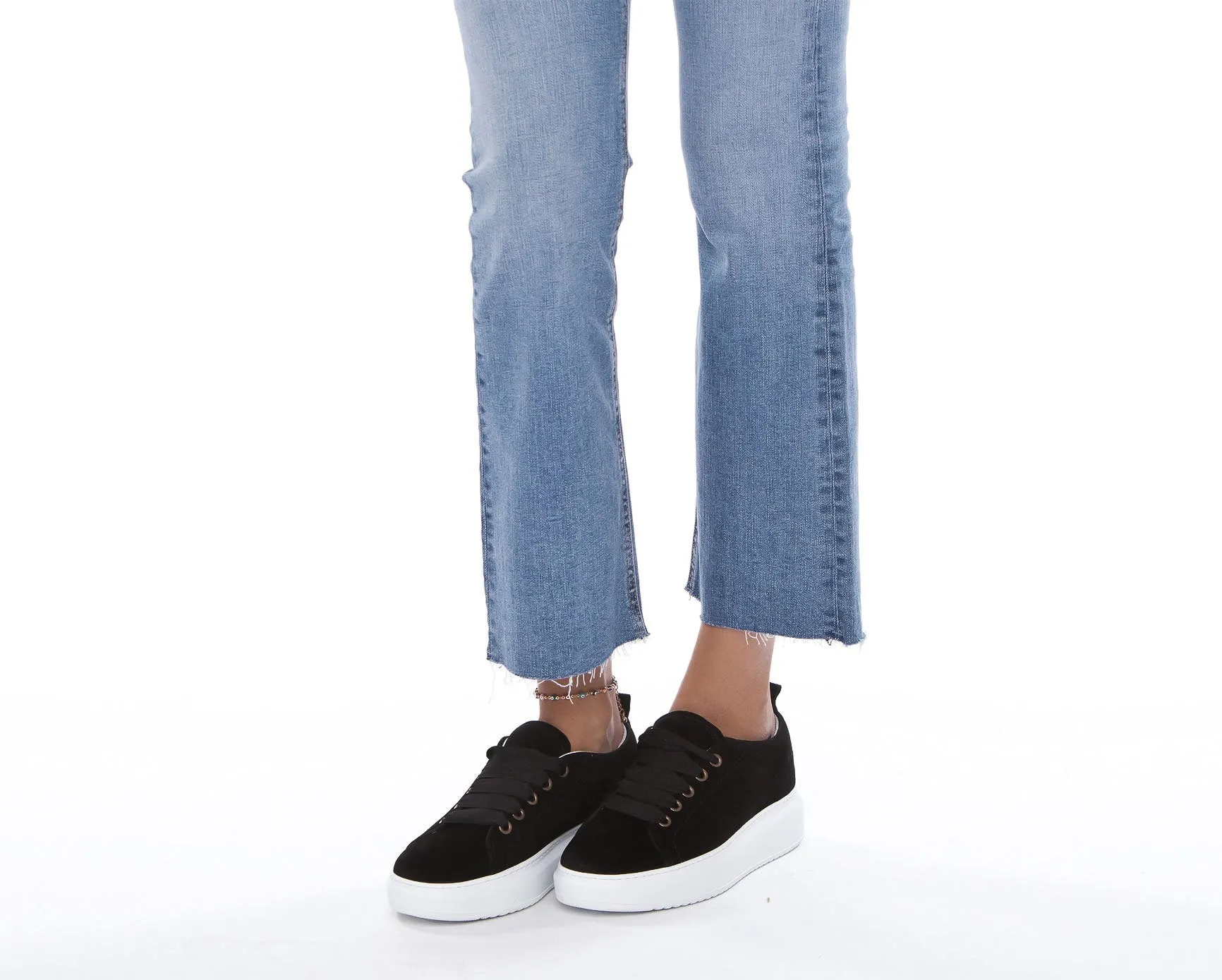 Black Hamptons - Bulk discount Sneakers Customizable -