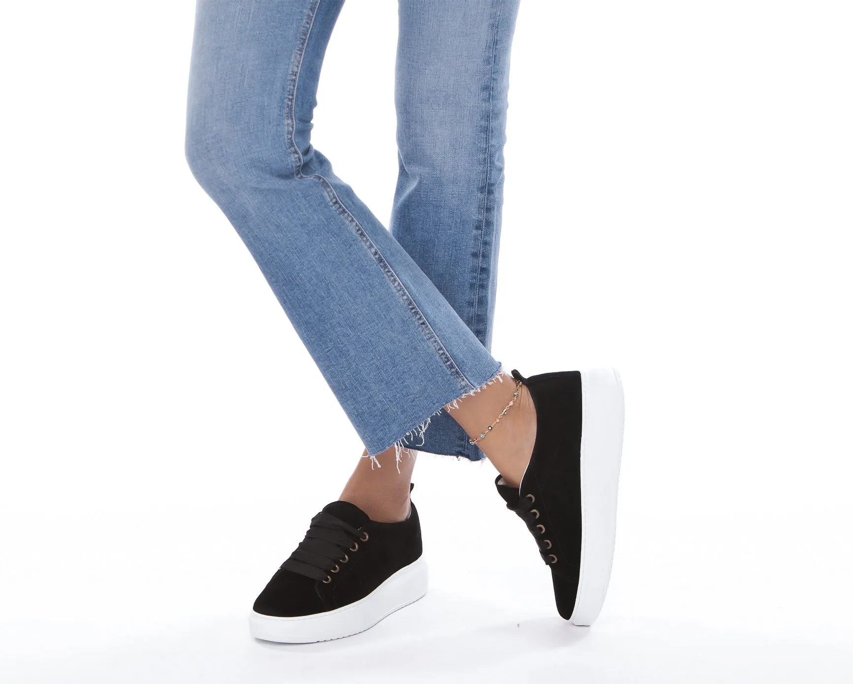 Black Hamptons - Bulk discount Sneakers Customizable -