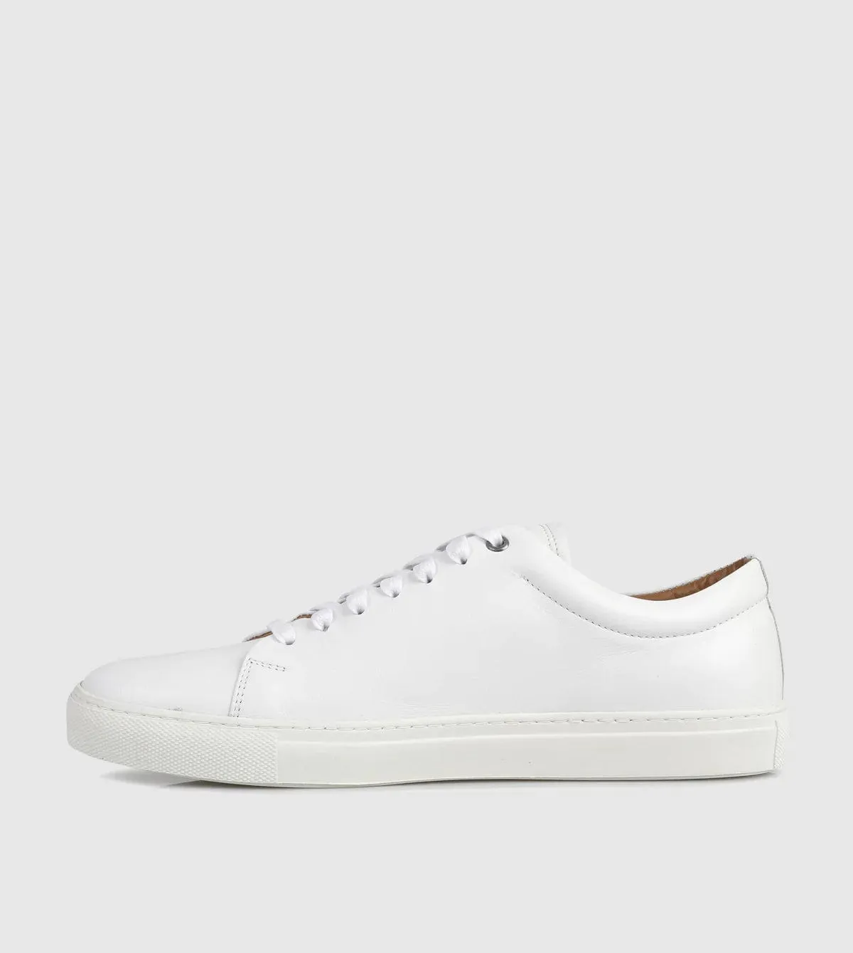 Brando Beamer Mens Leather Sneakers in White