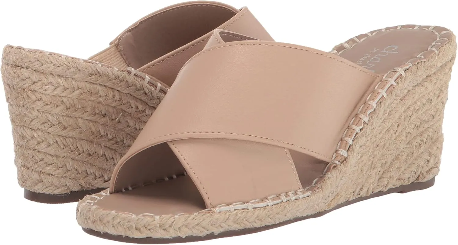 CHARLES BY CHARLES DAVID Women's Notch Platform