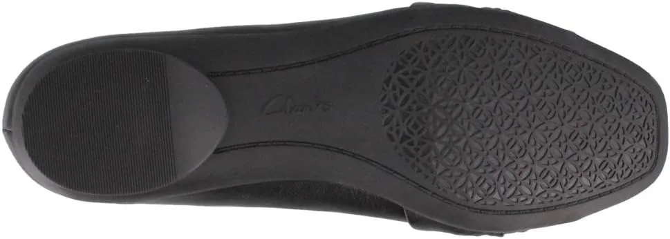Clarks Women's Candra Gleam Ballet Flat