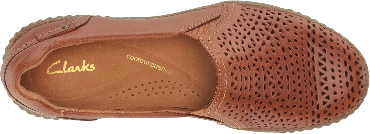 Clarks Women's Magnolia Aster Loafer Flat