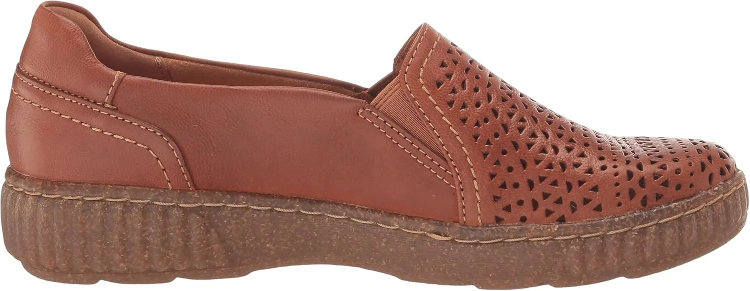 Clarks Women's Magnolia Aster Loafer Flat