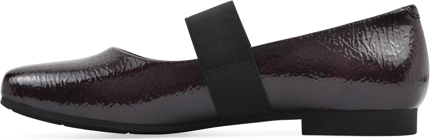 CLIFFS BY WHITE MOUNTAIN Women's Besimi Cushioned Mary Jane Flat