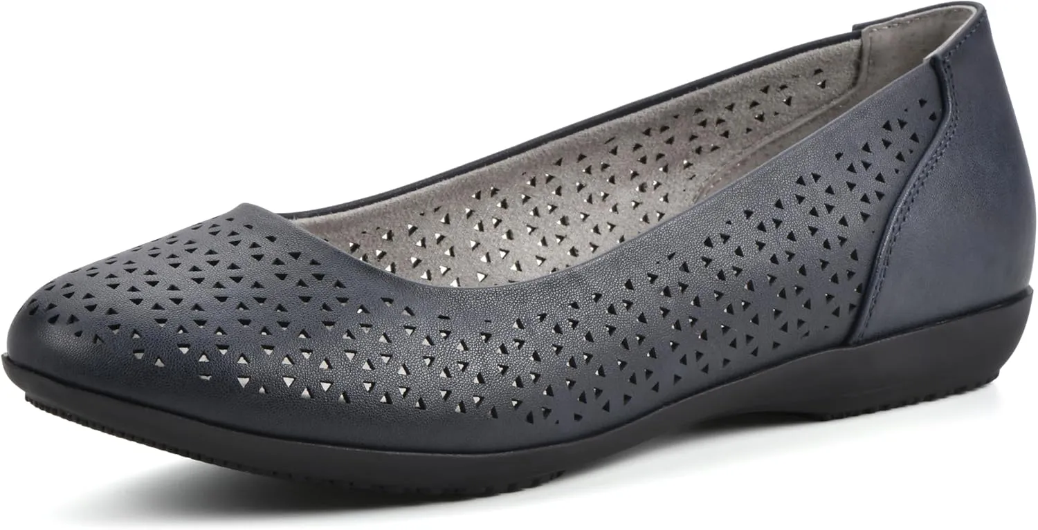 CLIFFS BY WHITE MOUNTAIN Women's Cindy Cushioned Ballet Flat