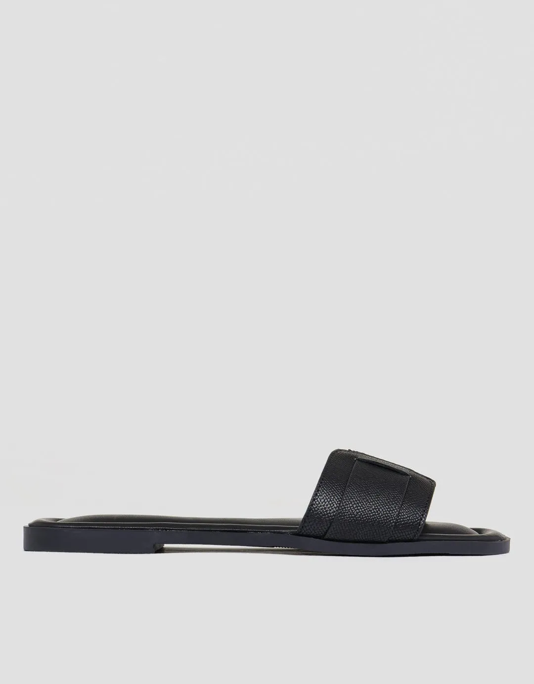 Connexion Slipper Sandals Wanita
