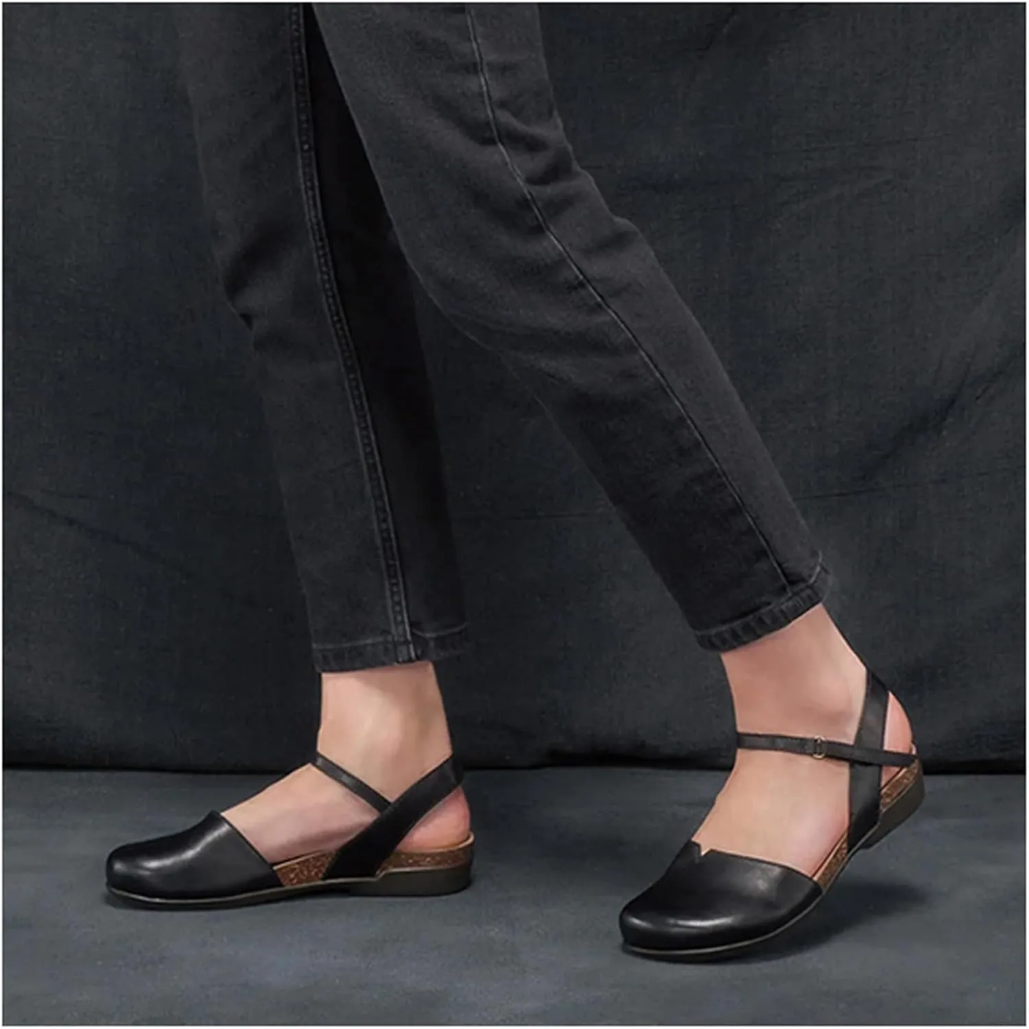 Dansko Rowan Sandal for Women – Memory Foam and Cork Footbed for Comfort and Arch Support – Lightweight Rubber Outsole for Long-Lasting Wear