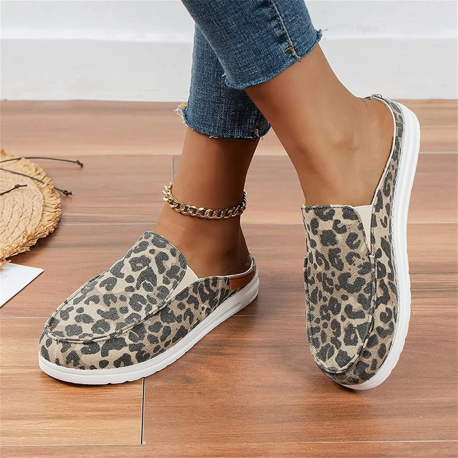 DOIX Women's Garden Clogs Shoes Slip on Canvas Slippers Backless Flat Sandals Lightweight Closed Toe Summer Casual Comfy Walking Loafer Shoes,Leopard Print,US6/EU37