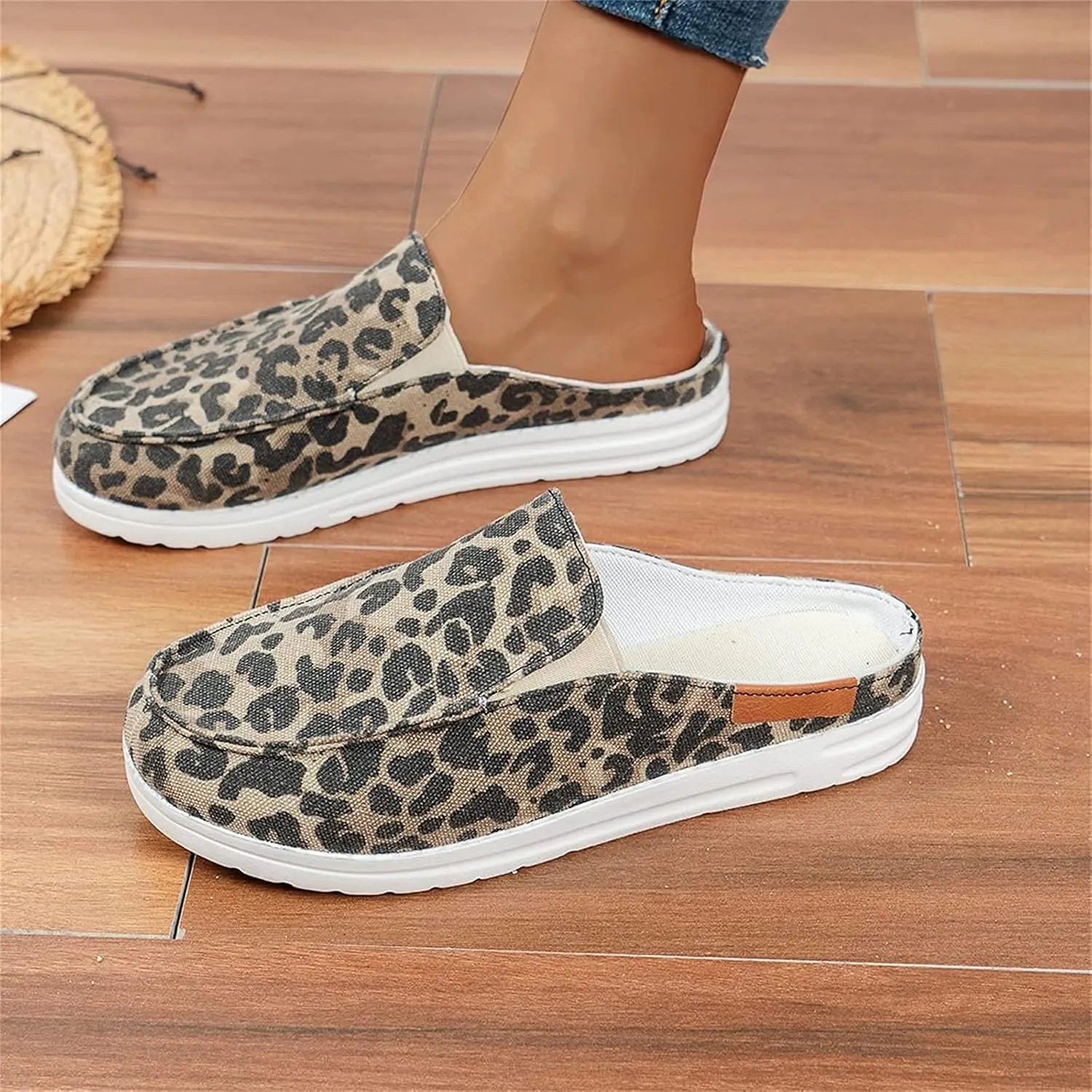 DOIX Women's Garden Clogs Shoes Slip on Canvas Slippers Backless Flat Sandals Lightweight Closed Toe Summer Casual Comfy Walking Loafer Shoes,Leopard Print,US6/EU37