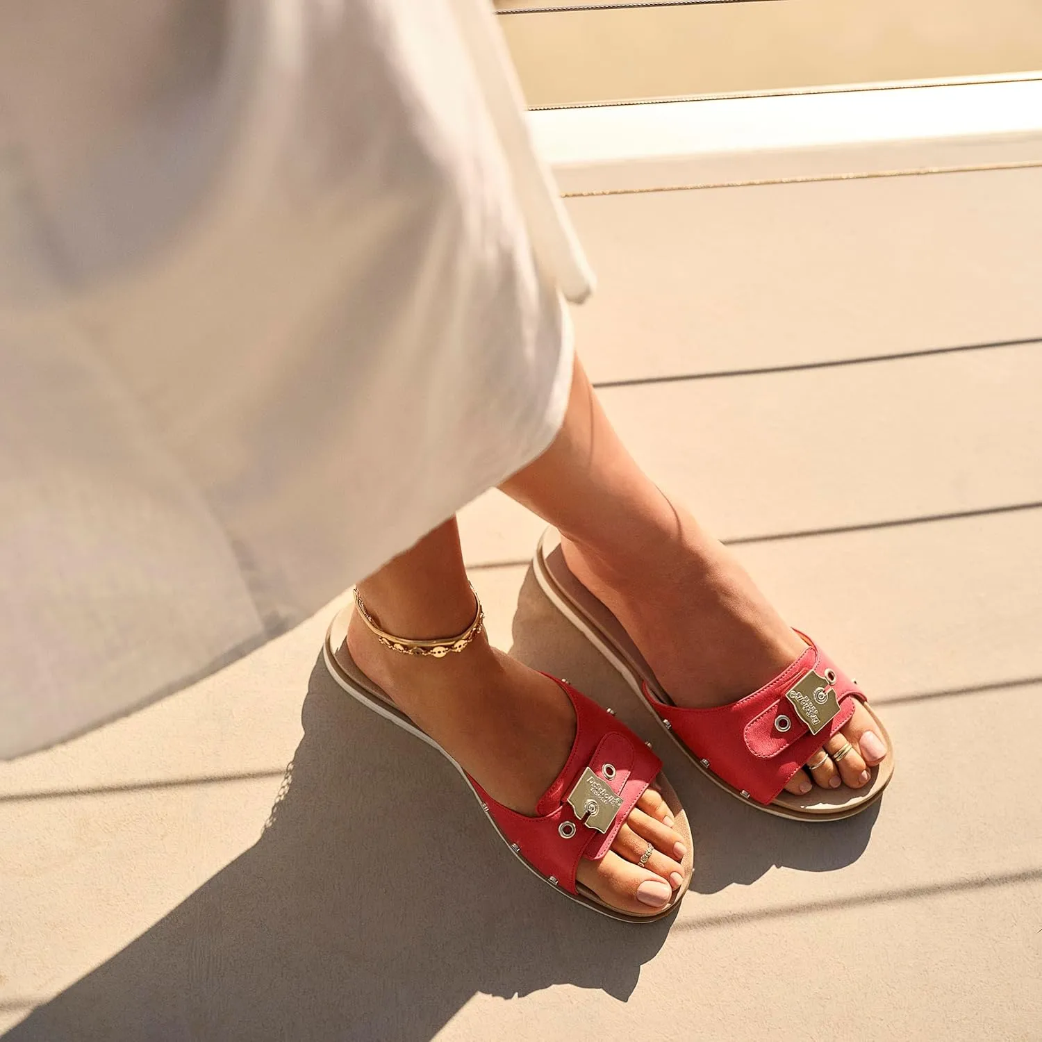 Dr. Scholl's Shoes Women's Nice Iconic Flat Sandal