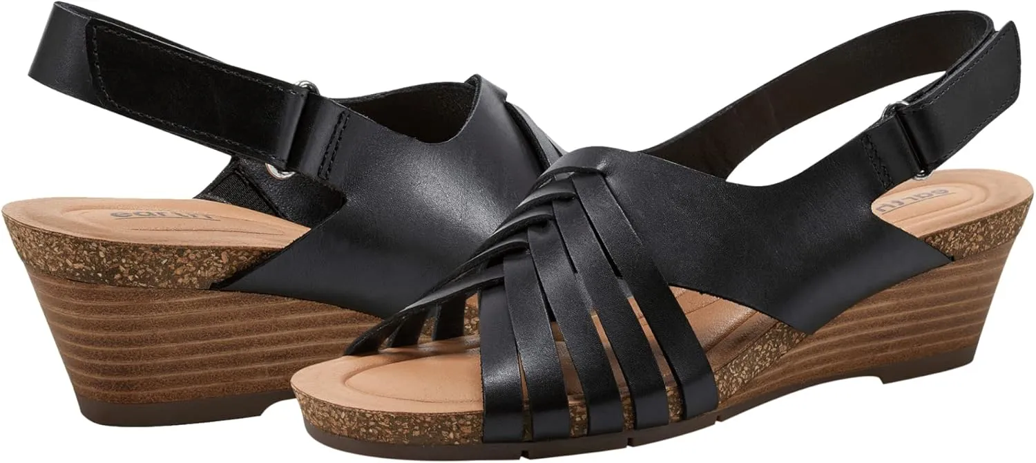 Earth Women's Hartie Wedge Sandal