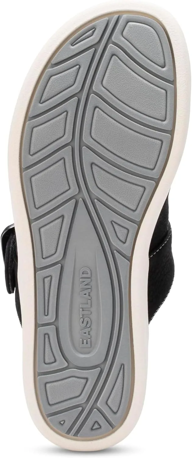 Eastland Women's Commonwealth Flat Sandal