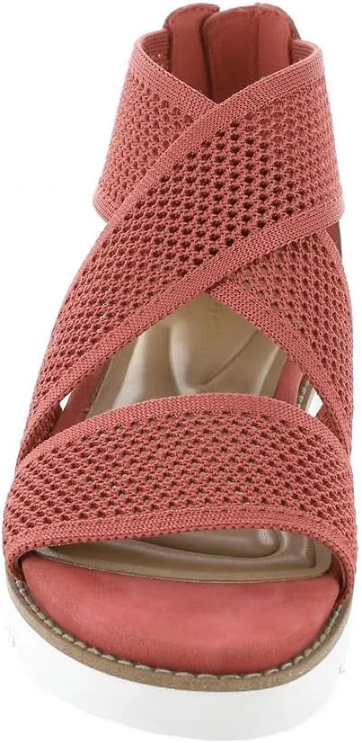 Easy Spirit Women's Wander Flat Sandal
