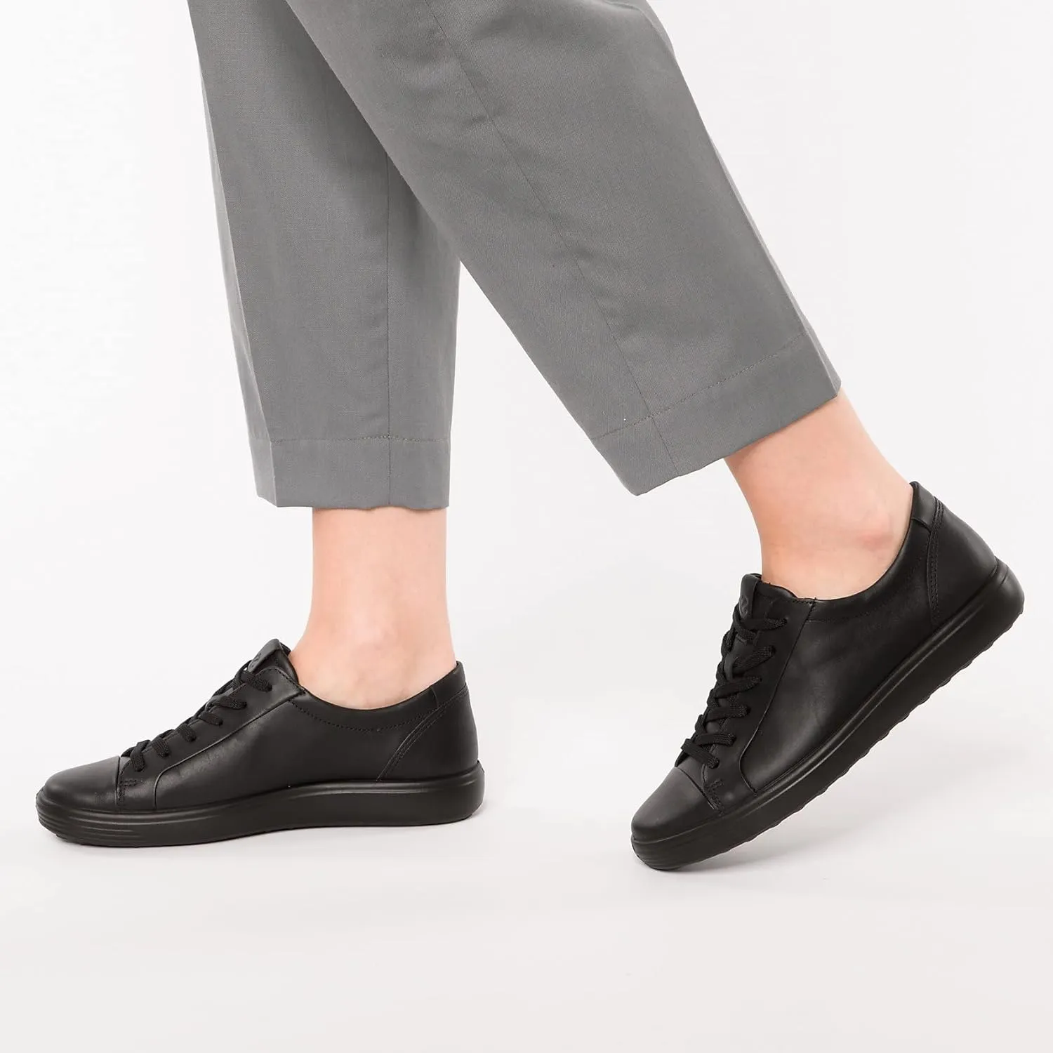 ECCO Women's Soft 7 Monochromatic 2.0 Sneaker