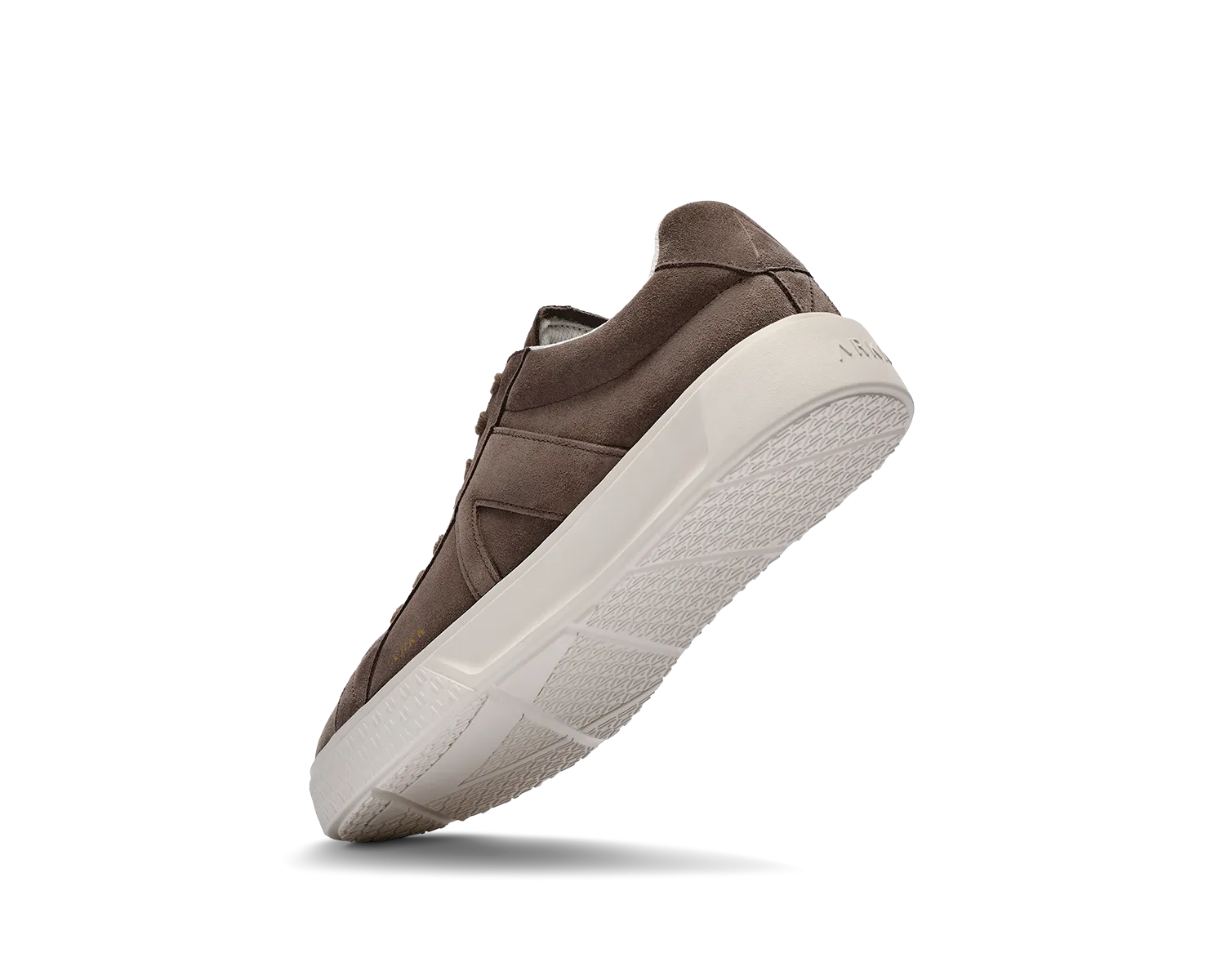 Essence | Soft Brown | Men