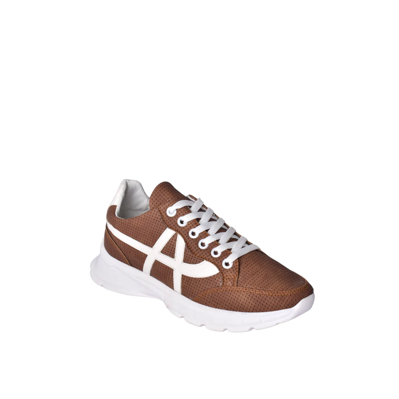 Fashionable Sneaker with Trims