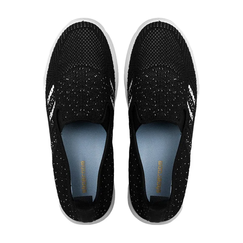 Flexible Slip-on Sneakers