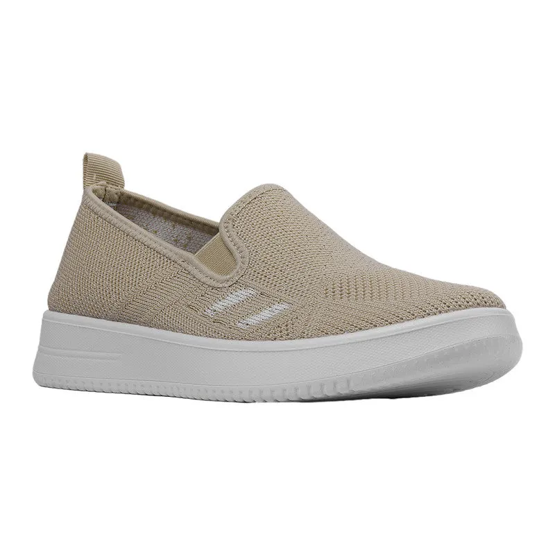 Flexible Slip-on Sneakers