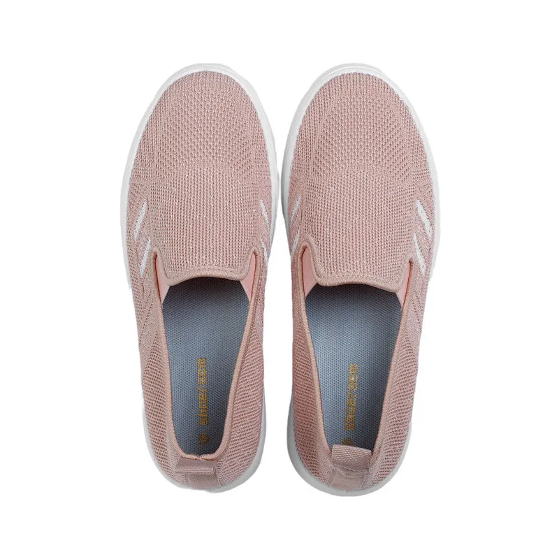Flexible Slip-on Sneakers