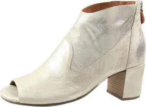 Gentle Souls by Kenneth Cole Women's Charlene Hooded Bootie Ankle Boot