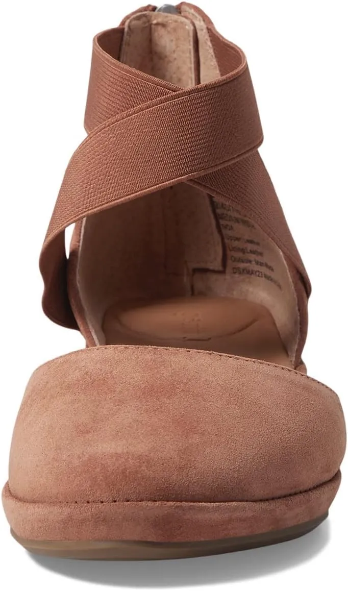 Gentle Souls by Kenneth Cole Women's Noa Wedge Sandal