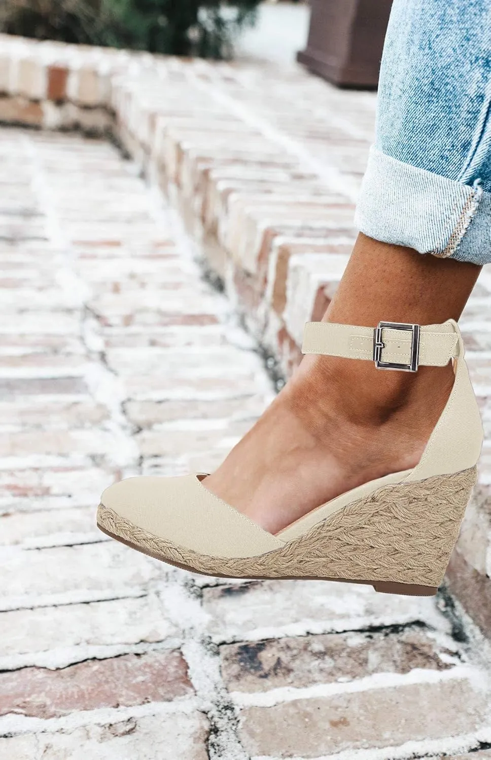 JeimPoey Womens Wedges Espadrilles Sandals Closed Toe Platform Ankle Strap Beach Sandals