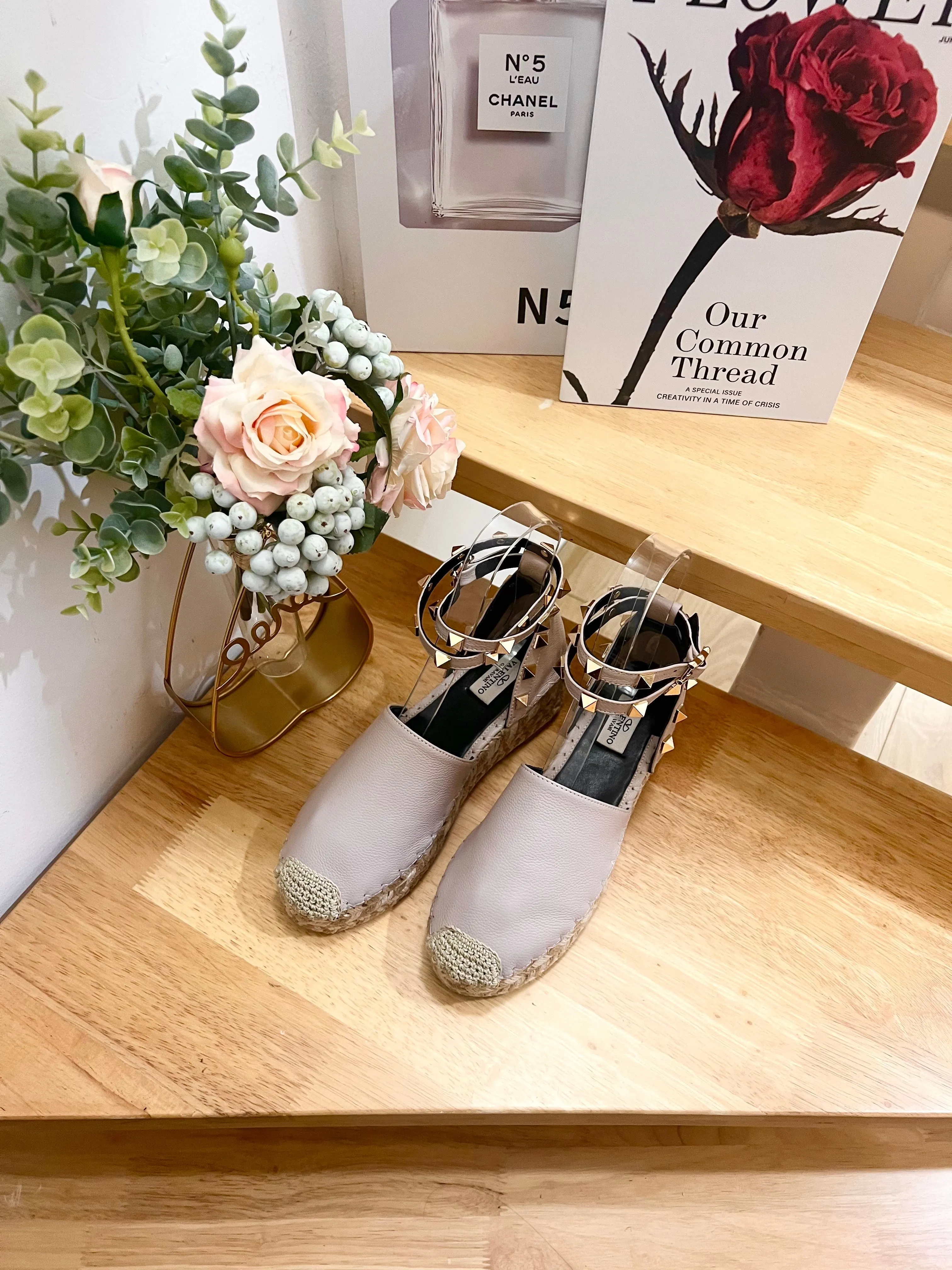 LIGHT PURPLE LEATHER ROCKSTUD ESPADRILLES ANKLE STRAP FLATS
