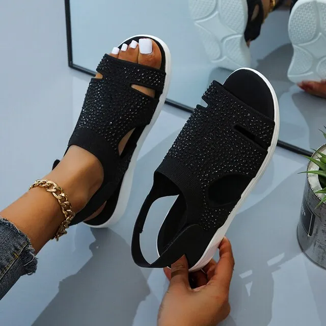 LM | Simple and cool sandal