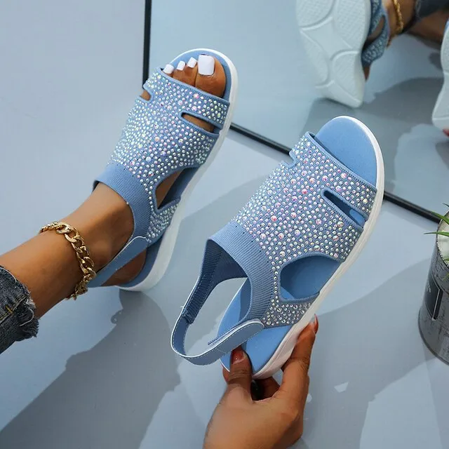 LM | Simple and cool sandal