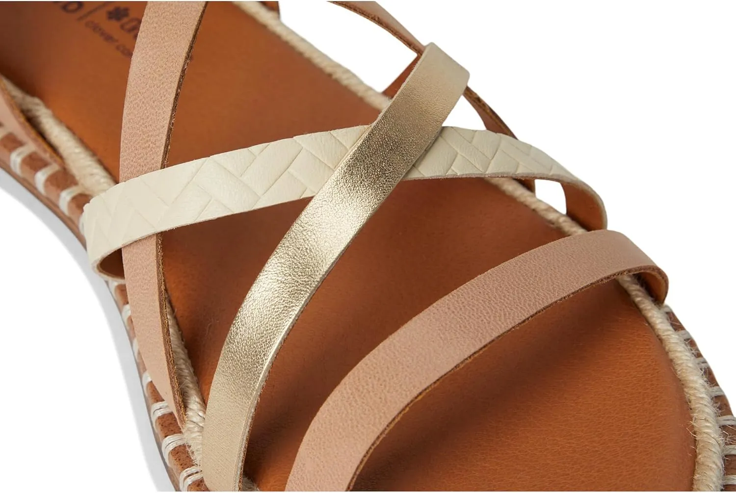 Lucky Brand Women's Kielly Cross Strap Flat Sandals