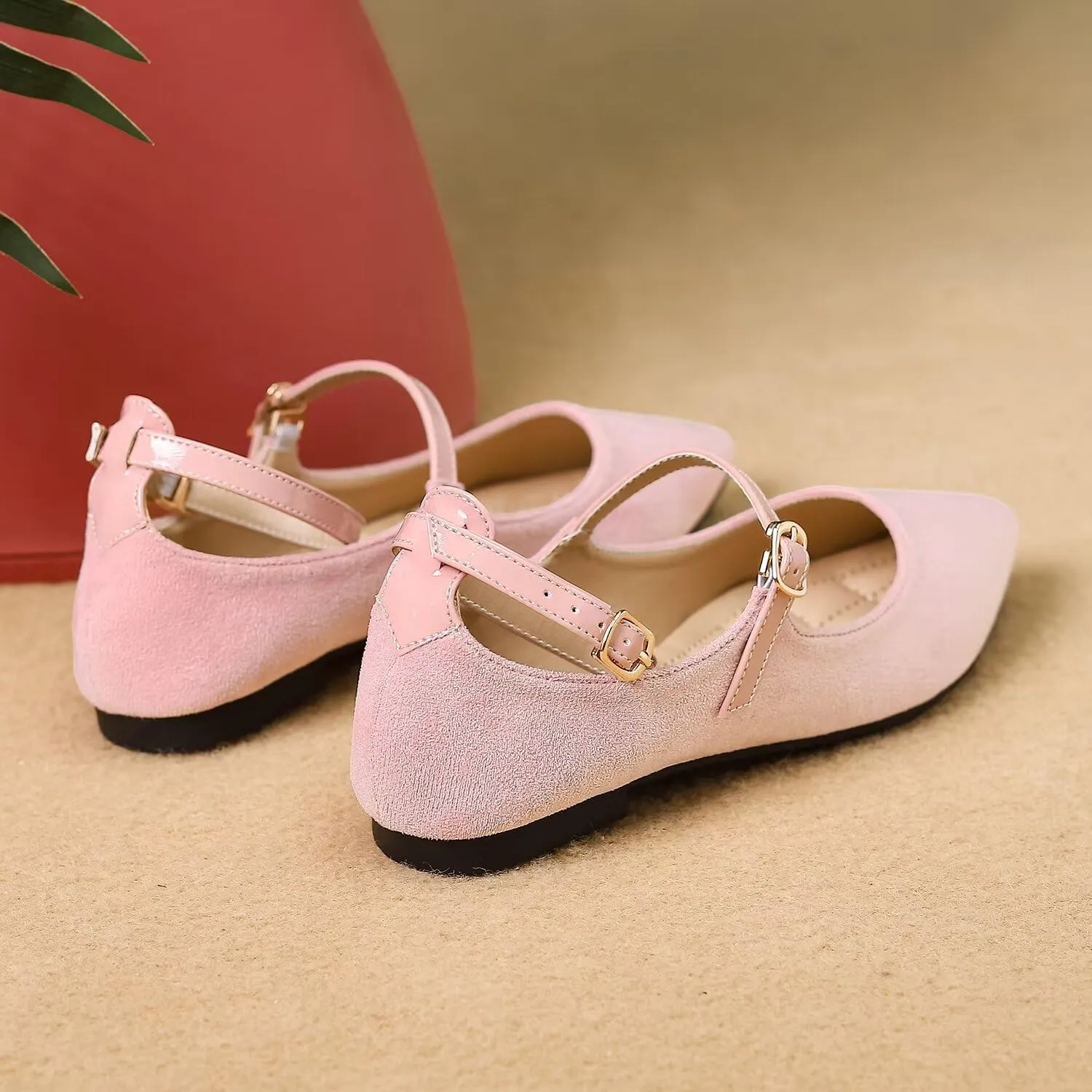 LUXINYU Mary Jane Shoes for Women Suede Pointed Toe Adjustable Ankle Strap Flats Comfortable Work Shoes