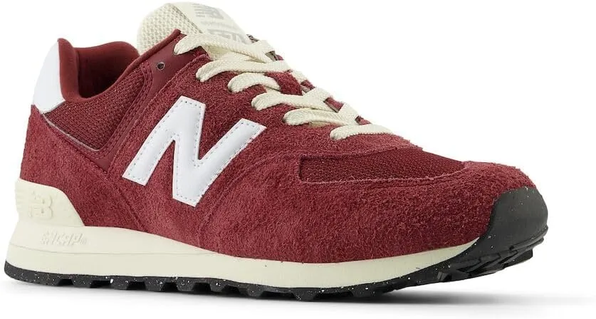 New Balance Unisex-Adult 574 V2 Varsity Suede Sneaker