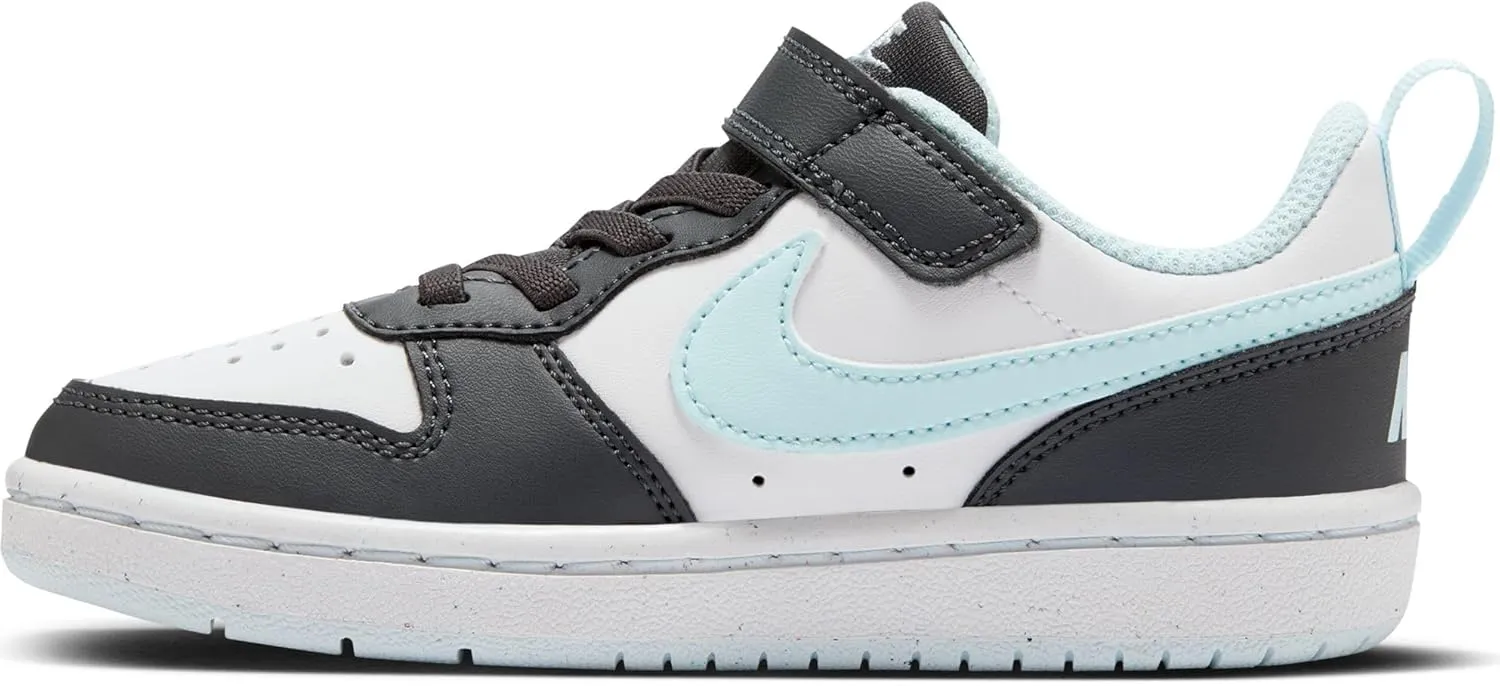 NIKE Boy's Sneaker Low