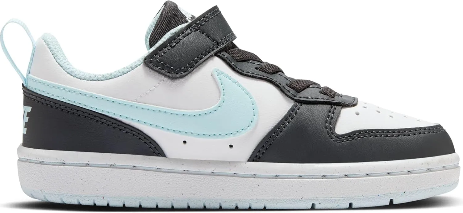 NIKE Boy's Sneaker Low