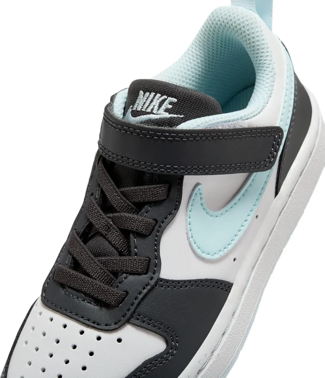 NIKE Boy's Sneaker Low