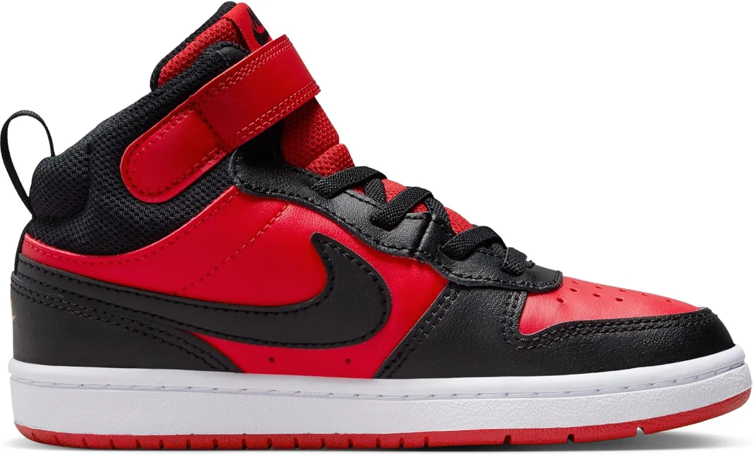 NIKE Boy's Sneaker