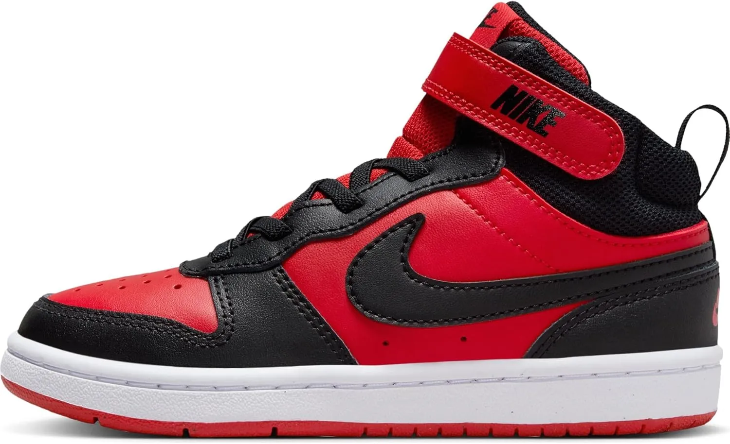 NIKE Boy's Sneaker