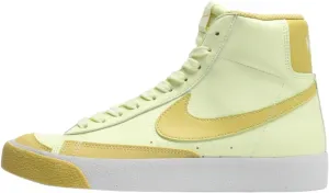 Nike Kids' Blazer Mid '77 SE Sneaker