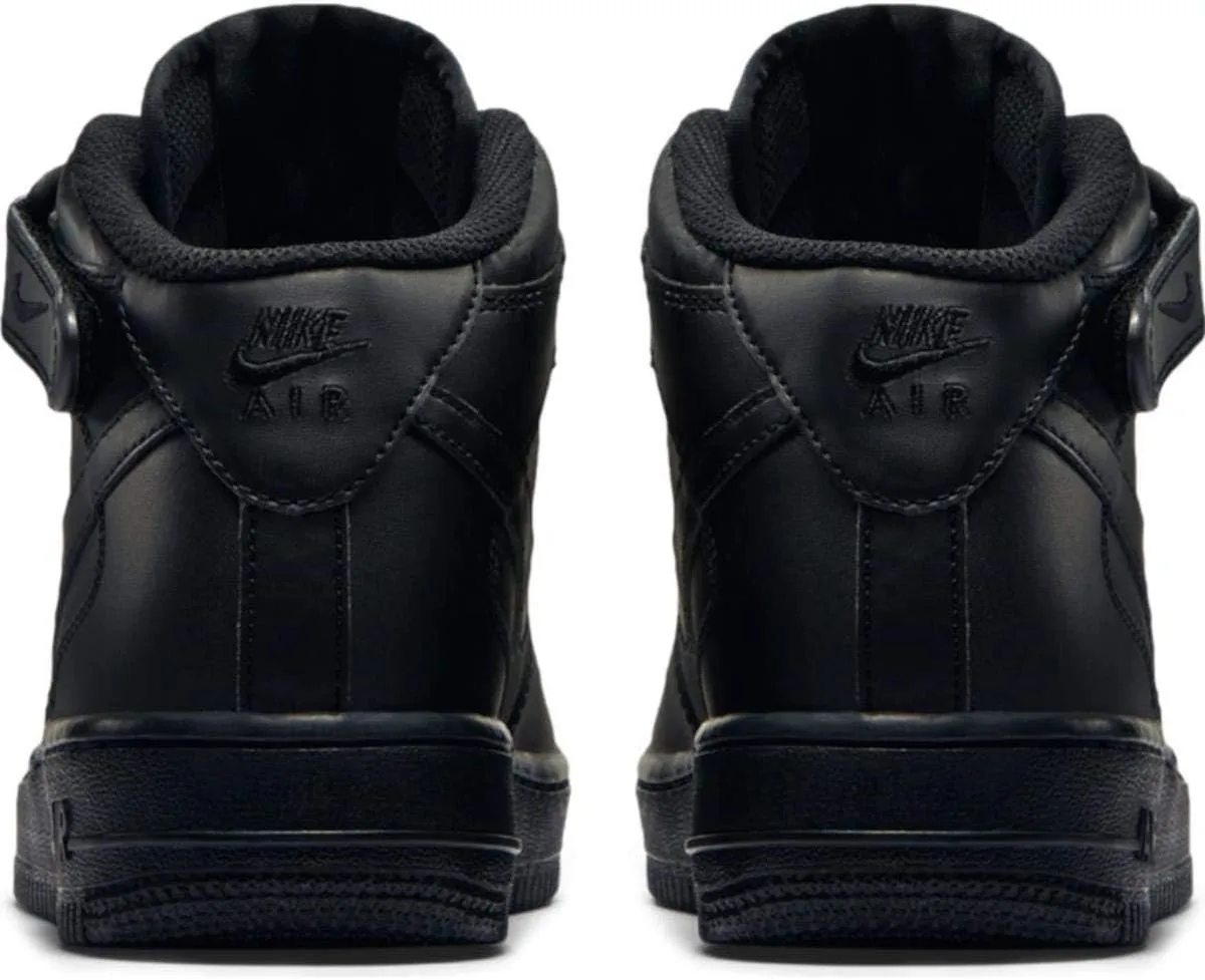 Nike Men's Sneaker