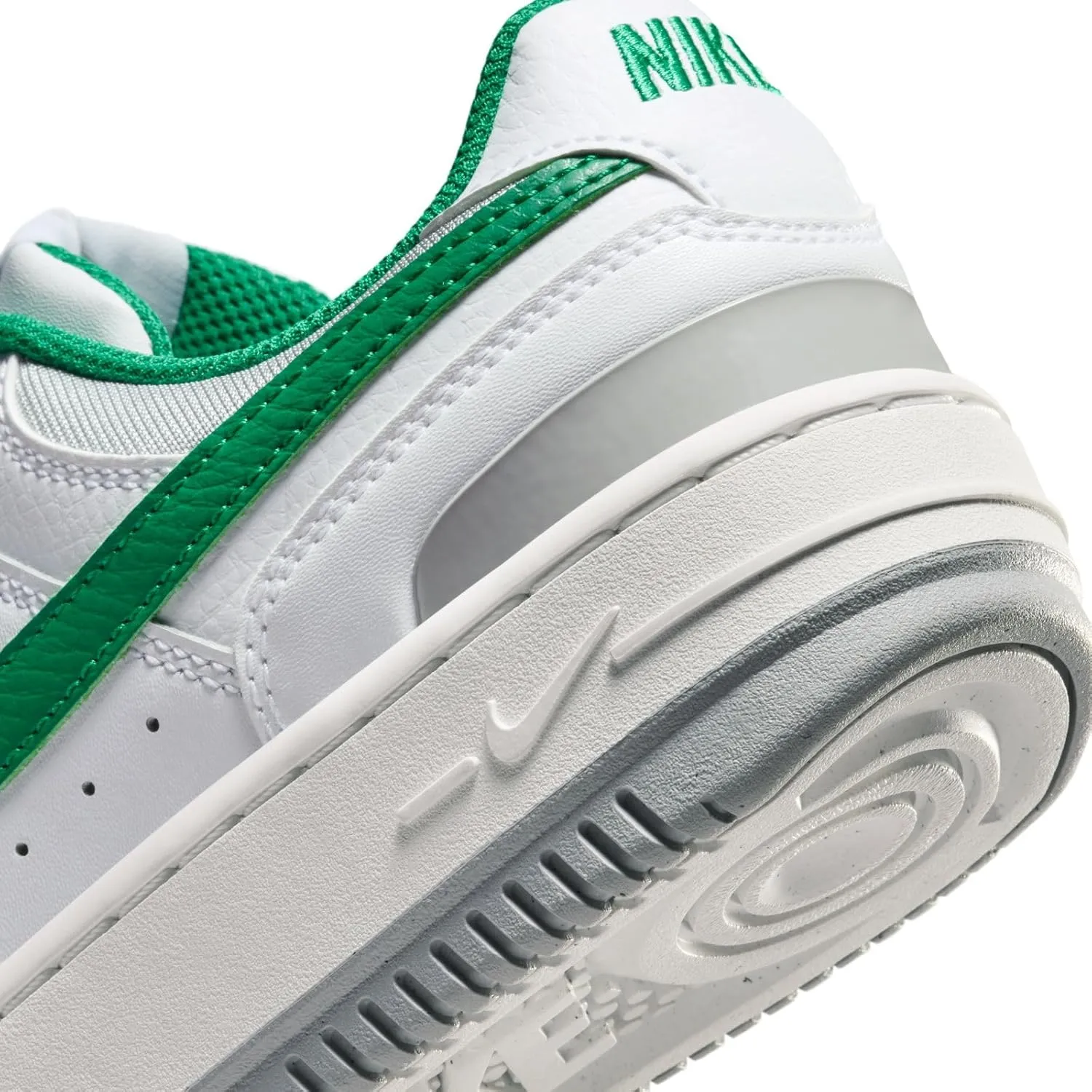 Nike Men's Sneaker