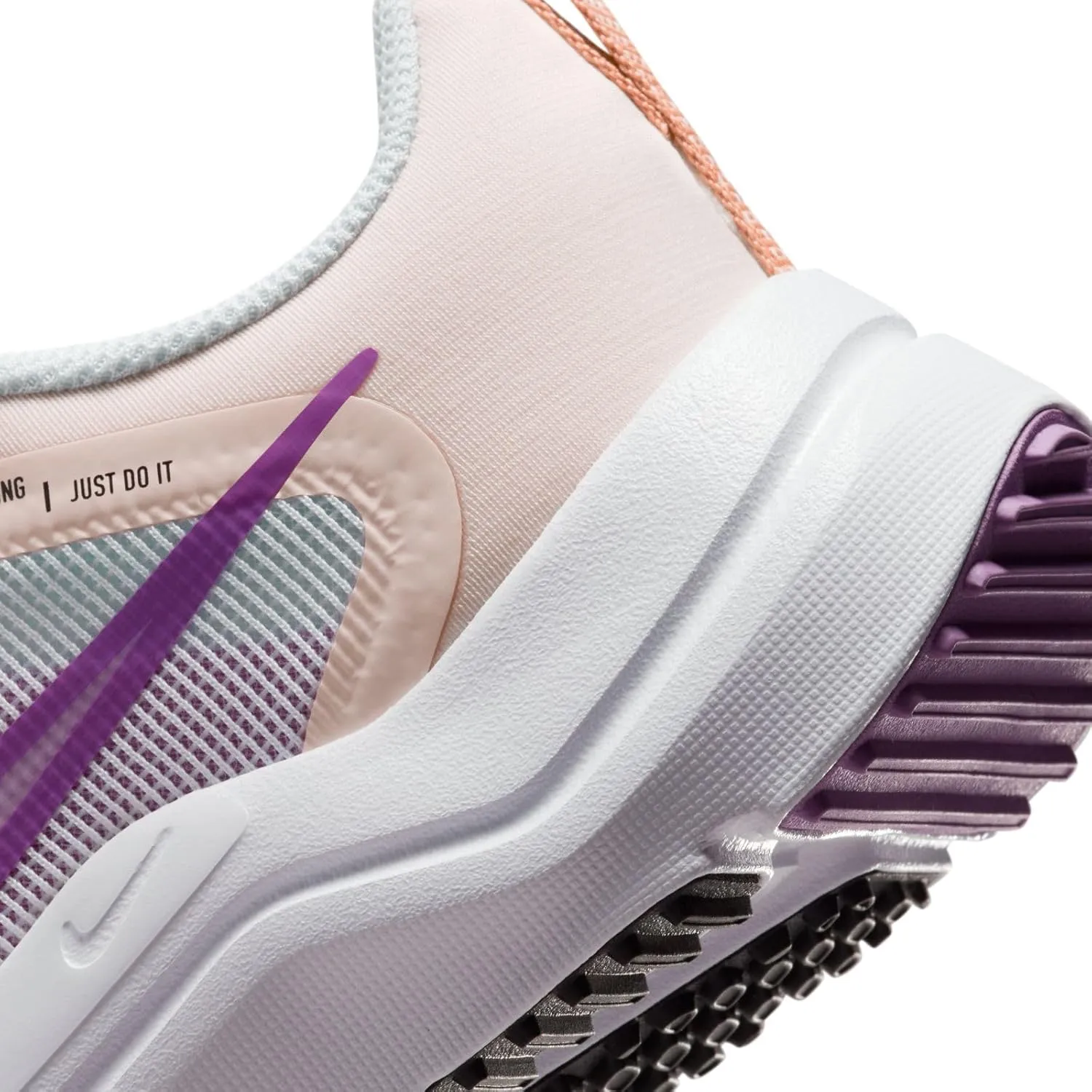 Nike Women's W Downshifter 12 Sneaker