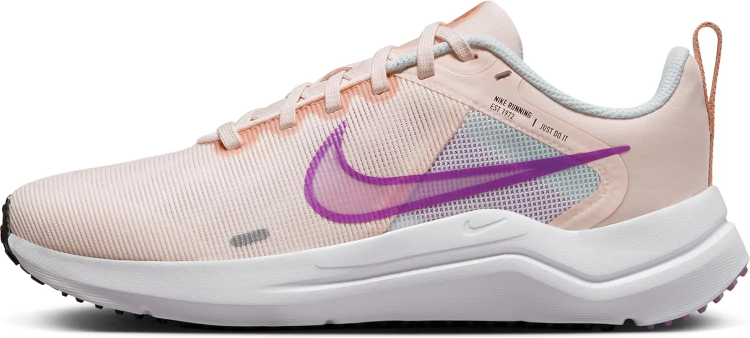 Nike Women's W Downshifter 12 Sneaker