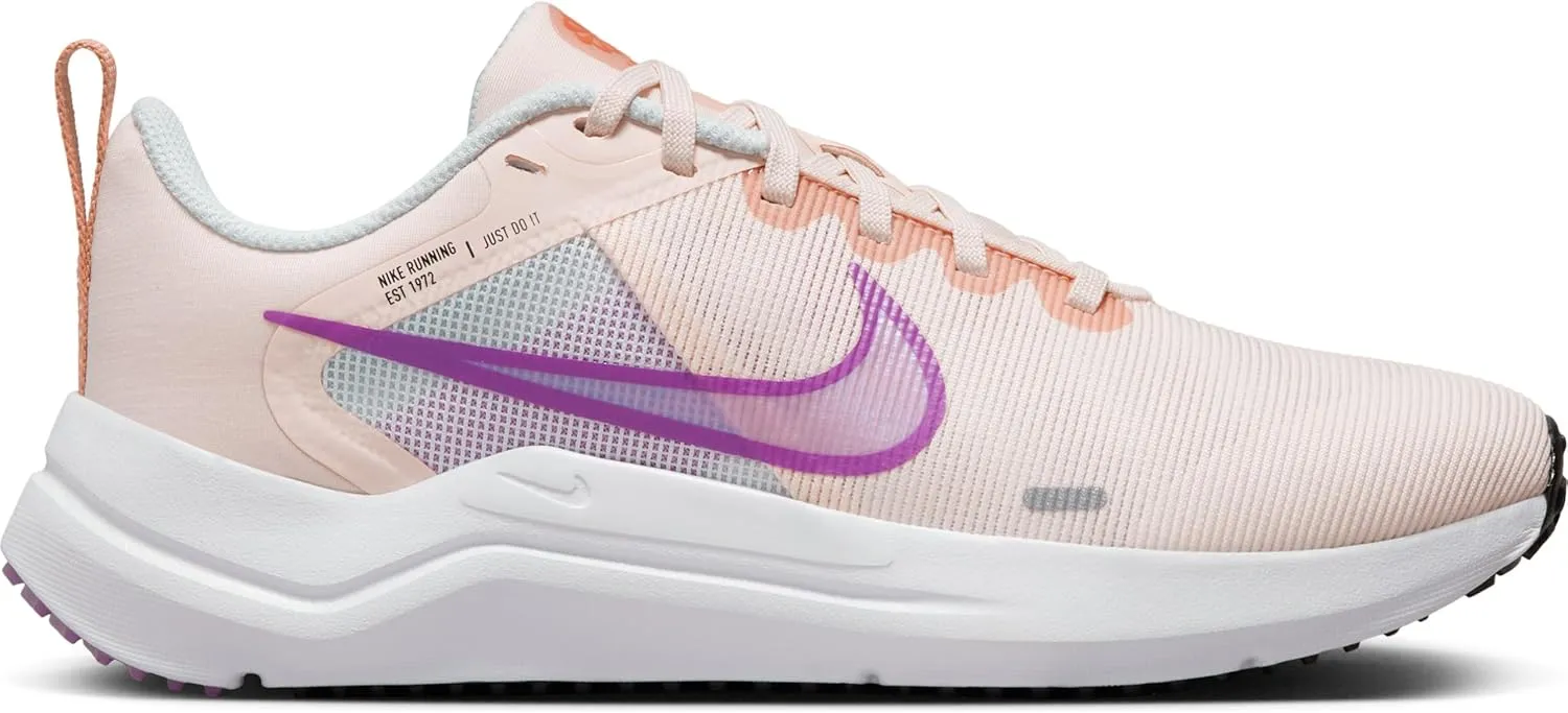 Nike Women's W Downshifter 12 Sneaker