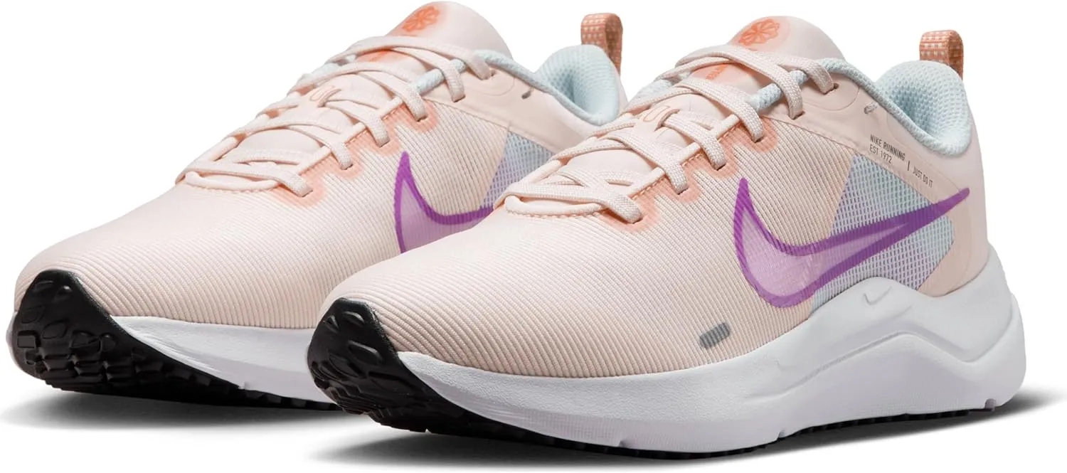 Nike Women's W Downshifter 12 Sneaker