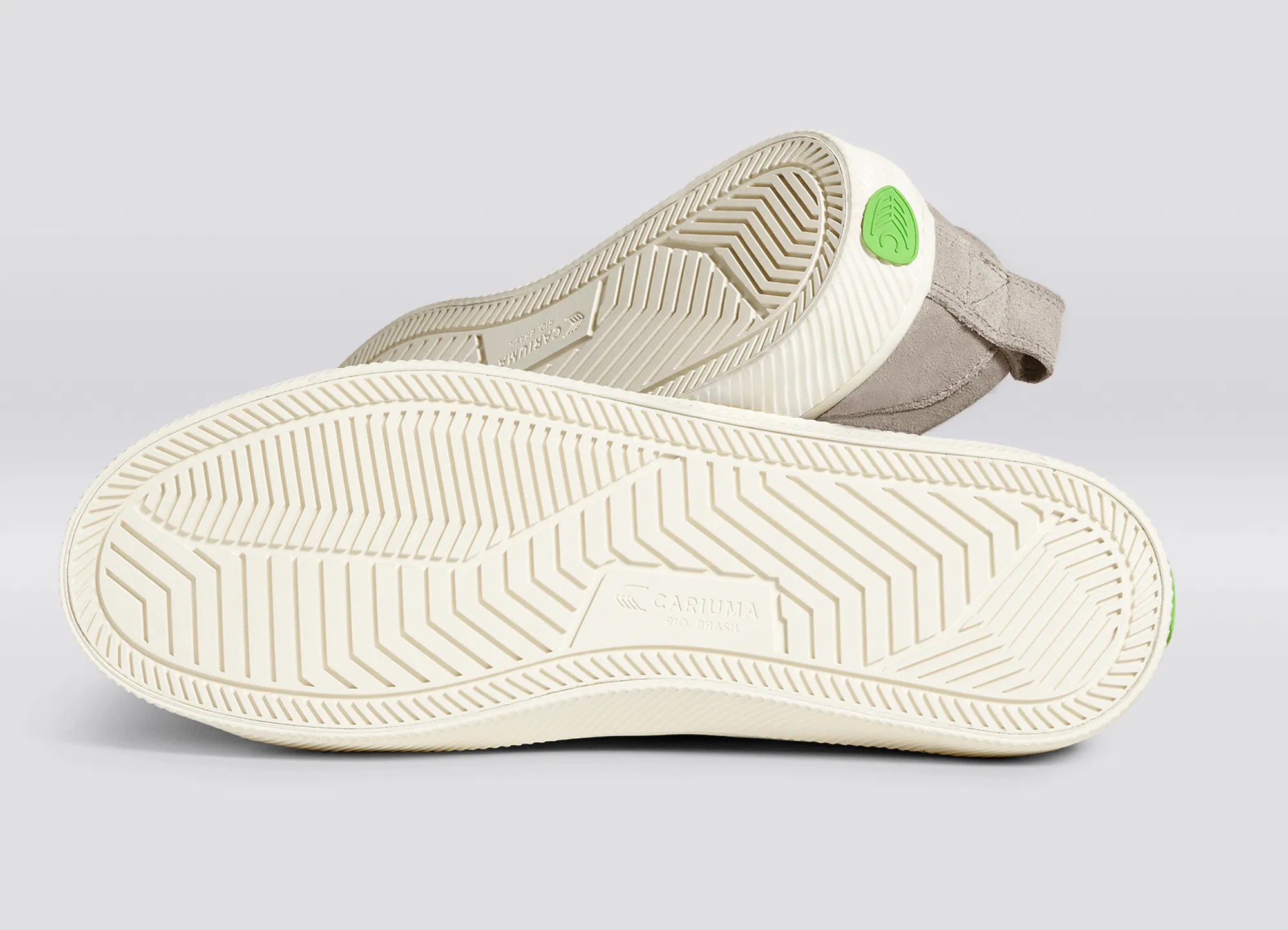 OCA Low Cloud Grey Suede Sneaker