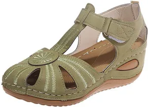 oiangi Hook and Loop Sandals for Women Wedge Hollow Closed Toe Summer Solid Color Flowers Beach Shoes Comfortable Casual Ladies Outdoor Slides Sandalias