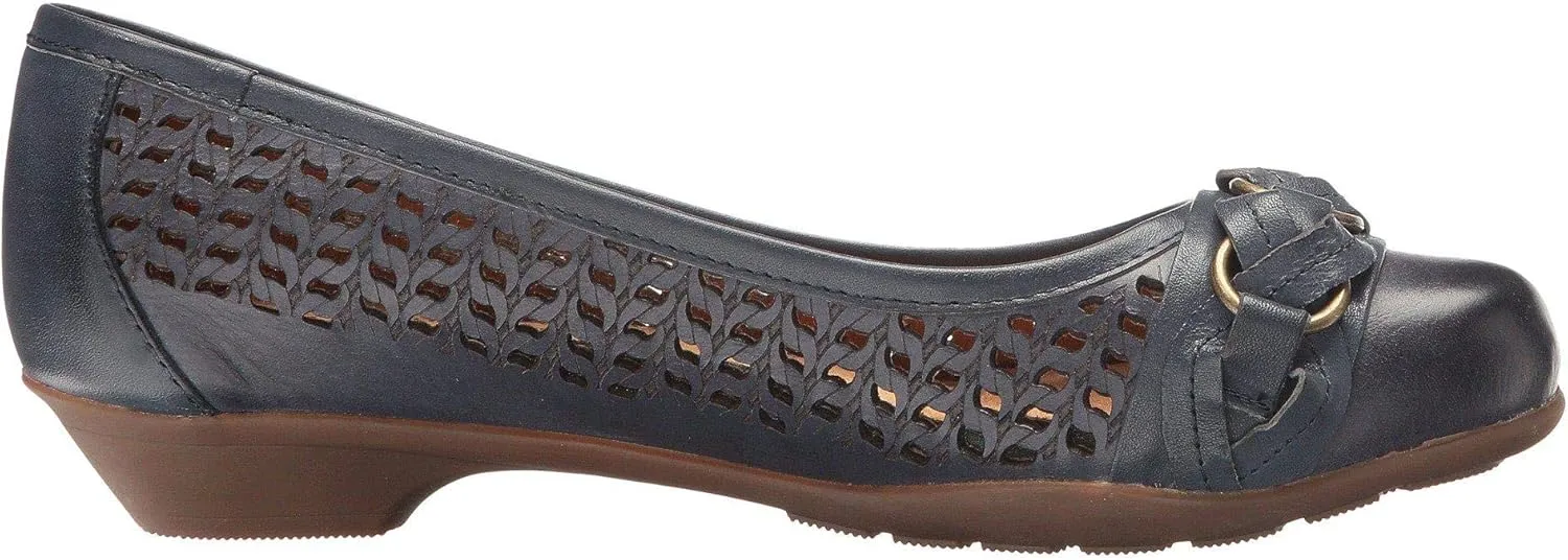 Posie Laser Women's Pump